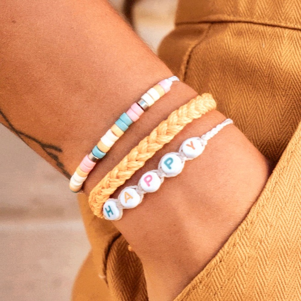 ✨HP✨ [pura vida] Happiness Stack • Monthly Bracelet Club Pack